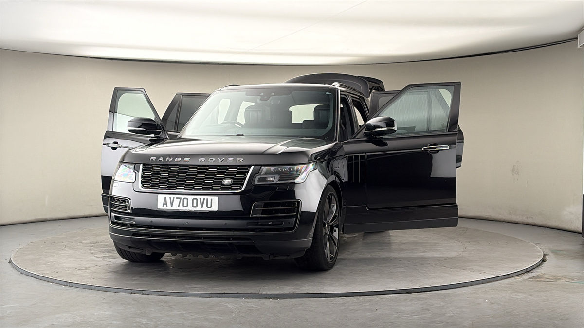 More views of Land Rover Range Rover