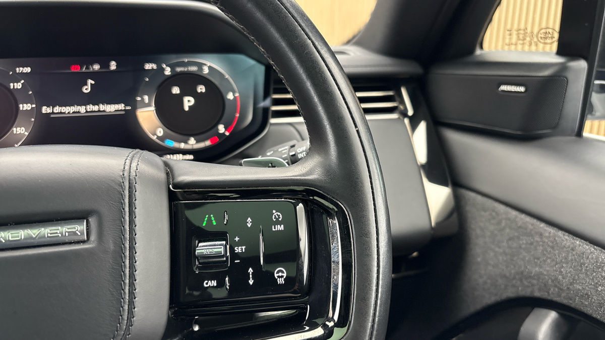 Land Rover Range Rover Sport Urban Image 14