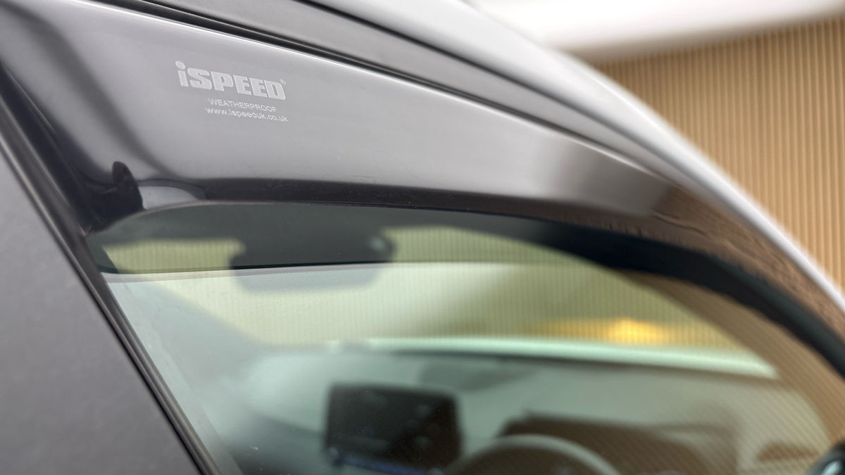 More views of Hyundai KONA