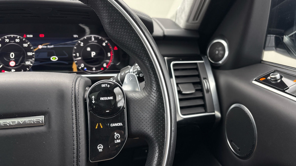 Land Rover Range Rover Sport Image 14