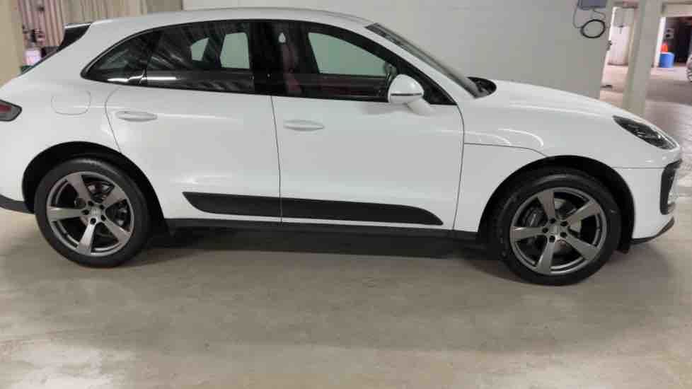 More views of Porsche Macan