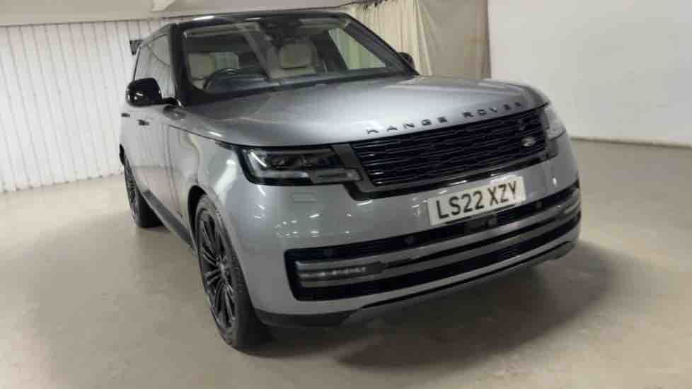 More views of Land Rover Range Rover