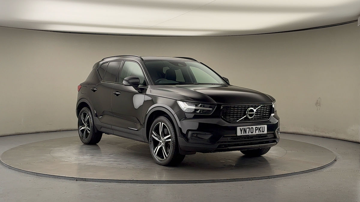 Volvo XC40 Sticky Header Image
