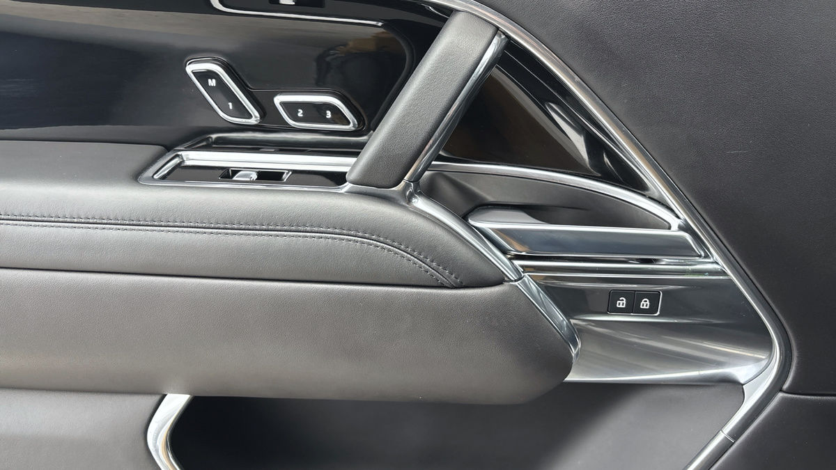 Land Rover Range Rover Image 19