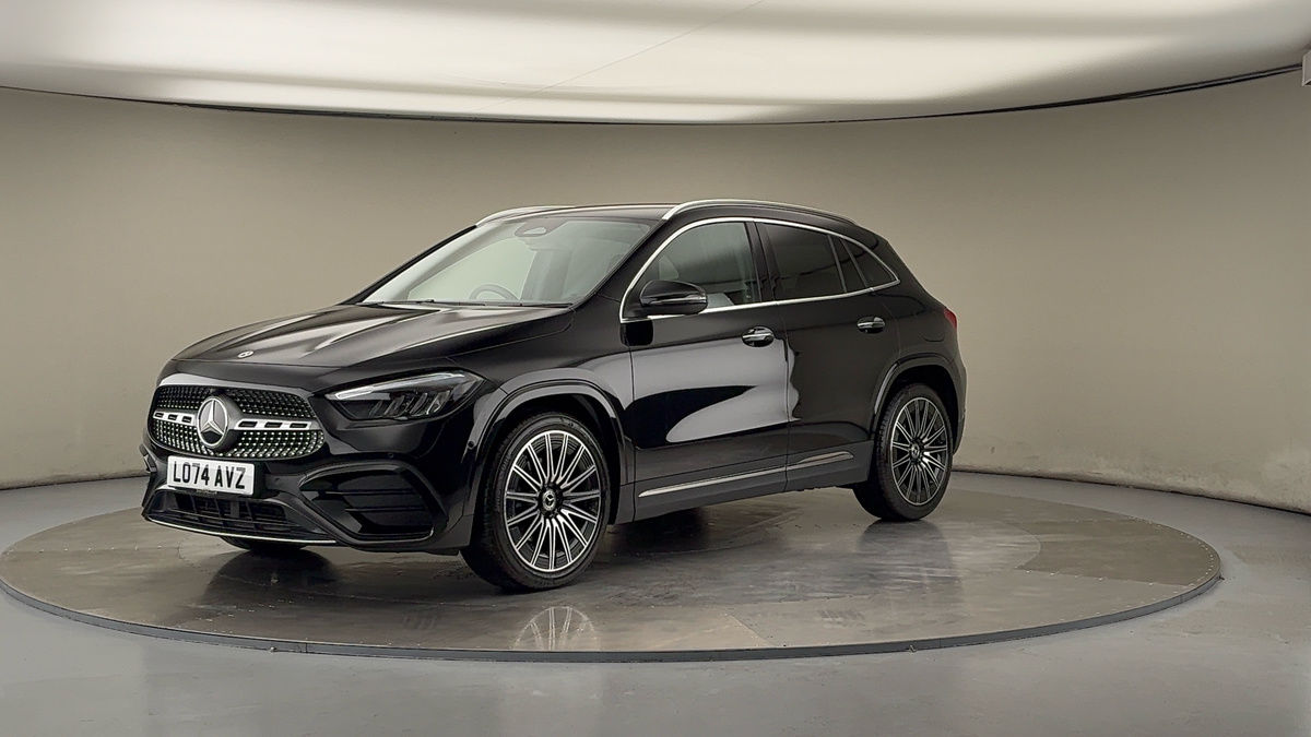 Mercedes-Benz GLA Image 20