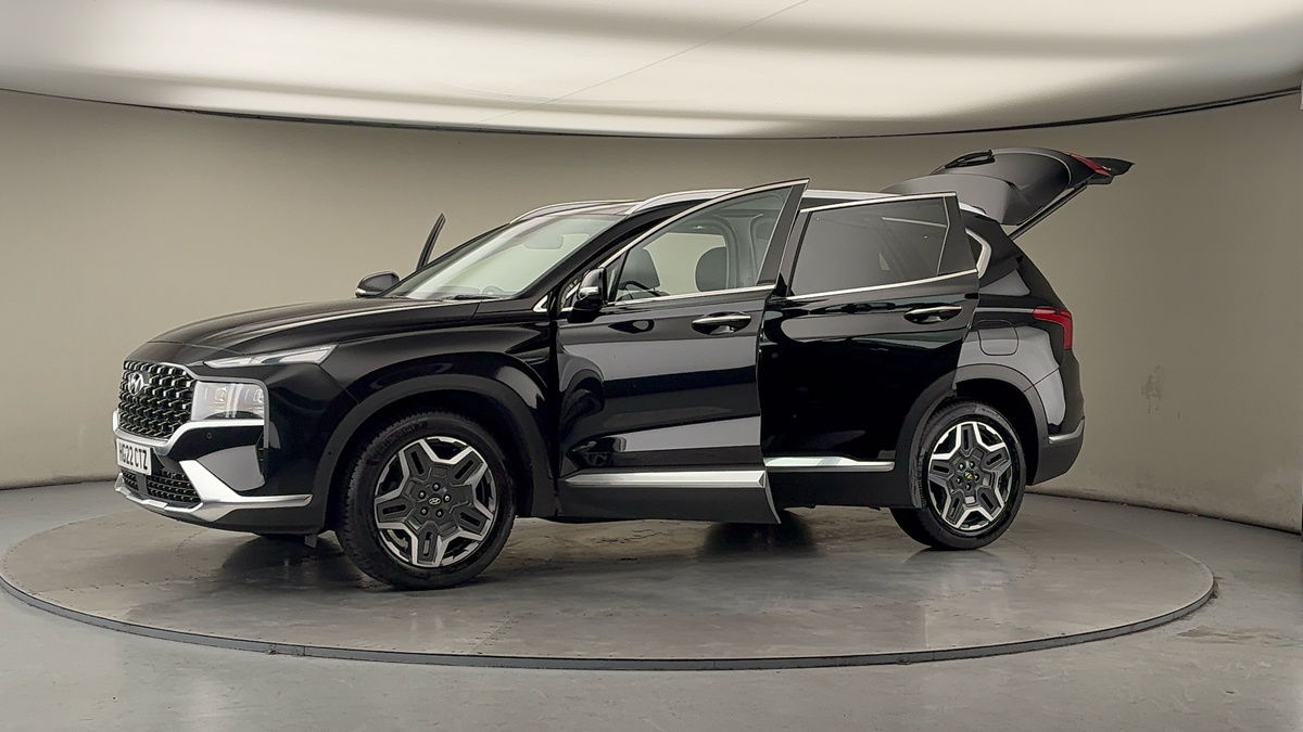 More views of Hyundai Santa Fe