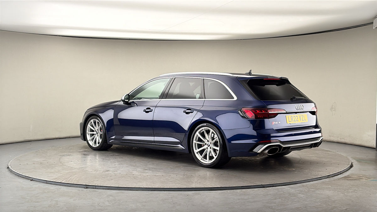 More views of Audi RS4 Avant