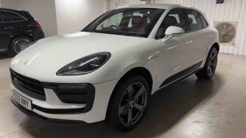 More views of Porsche Macan