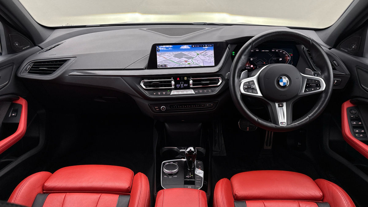 BMW 1 Series Image 12