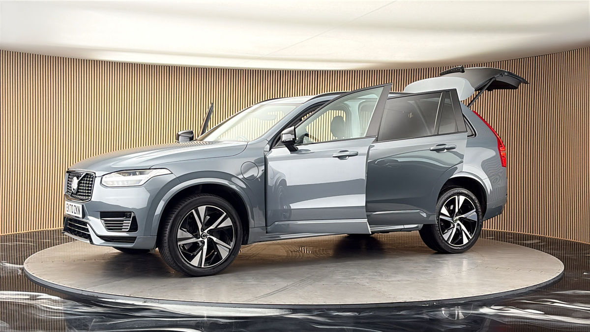 More views of Volvo XC90