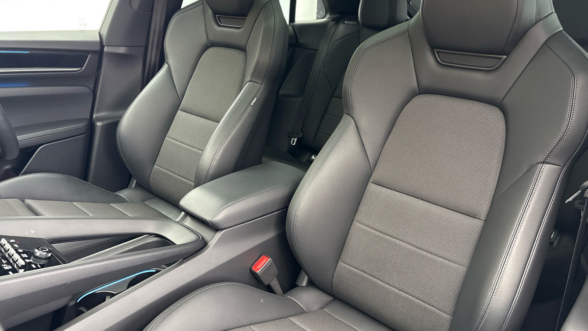 Porsche Macan Image 7