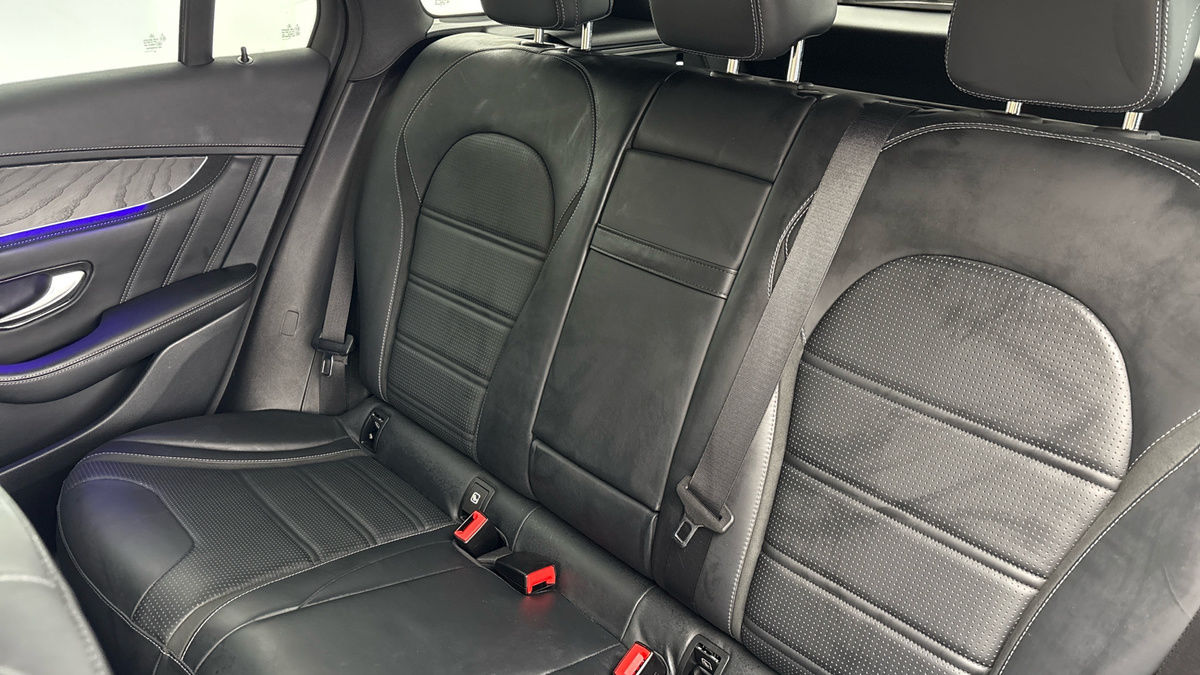 Mercedes-Benz GLC Image 8