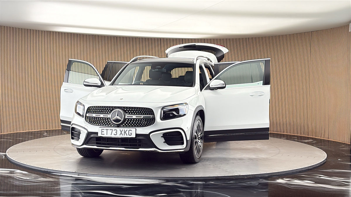 More views of Mercedes-Benz GLB