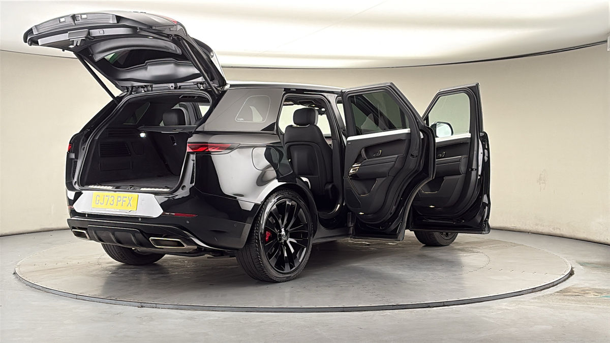 More views of Land Rover Range Rover Sport