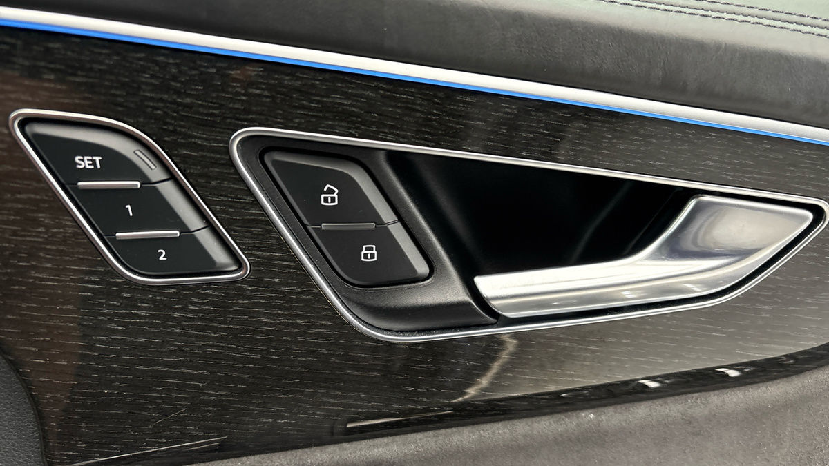 Audi Q7 Image 27