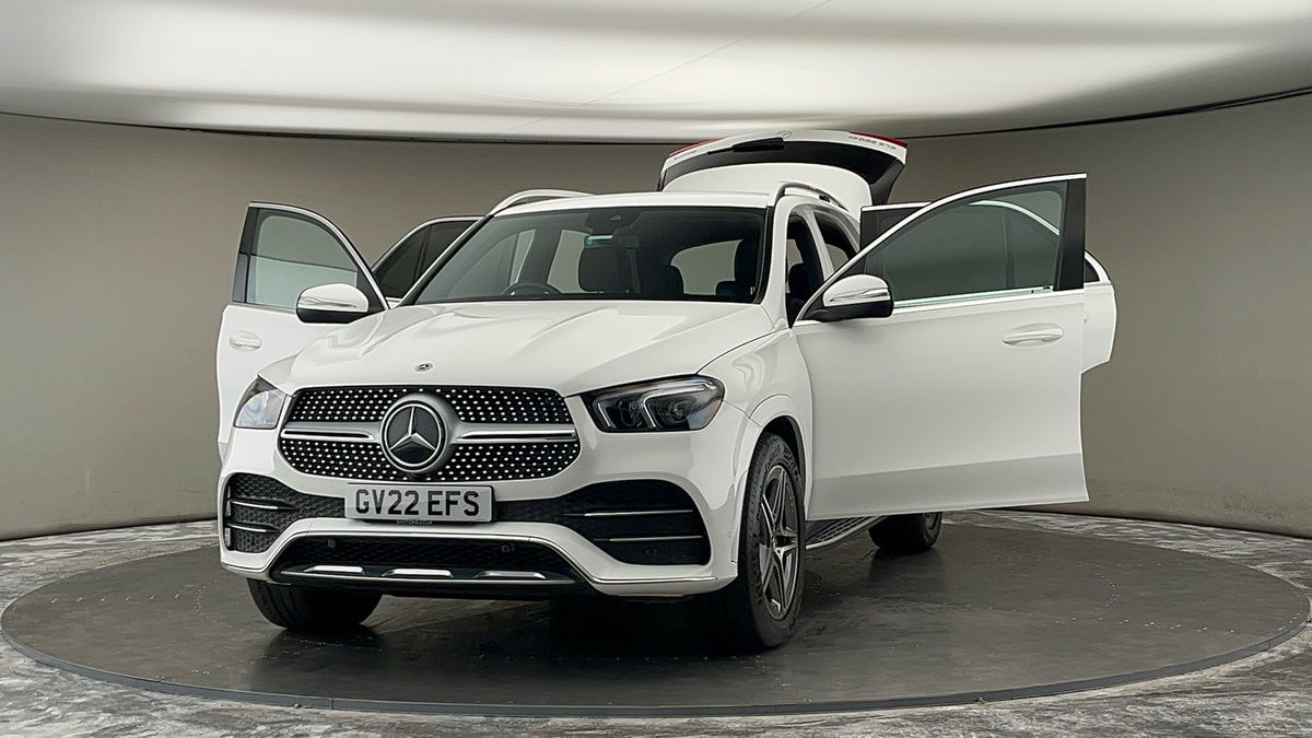 More views of Mercedes-Benz GLE