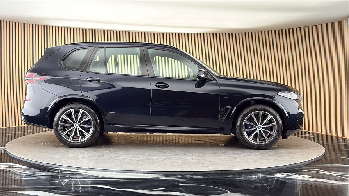 BMW X5 Image 16