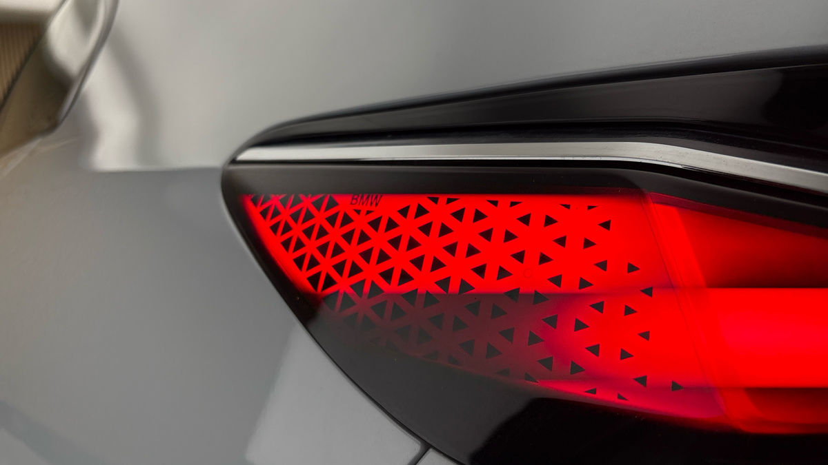 BMW i7 Image 44
