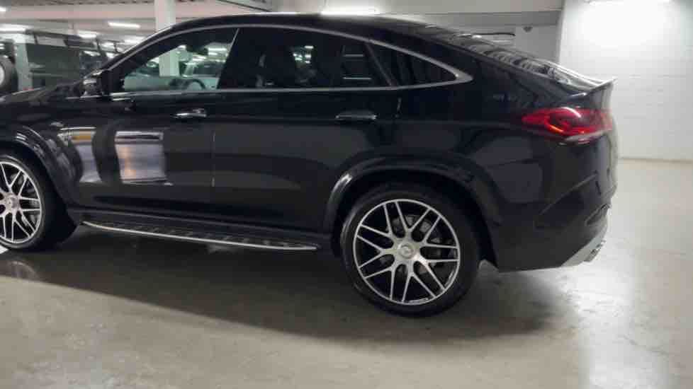 More views of Mercedes-Benz GLE