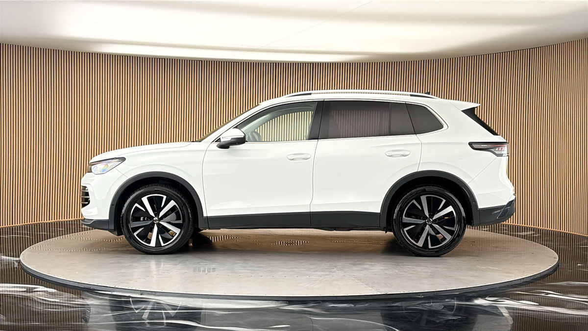 Volkswagen Tiguan Image 15