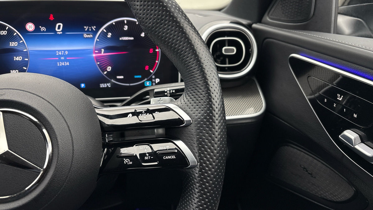 Mercedes-Benz C Class Image 14