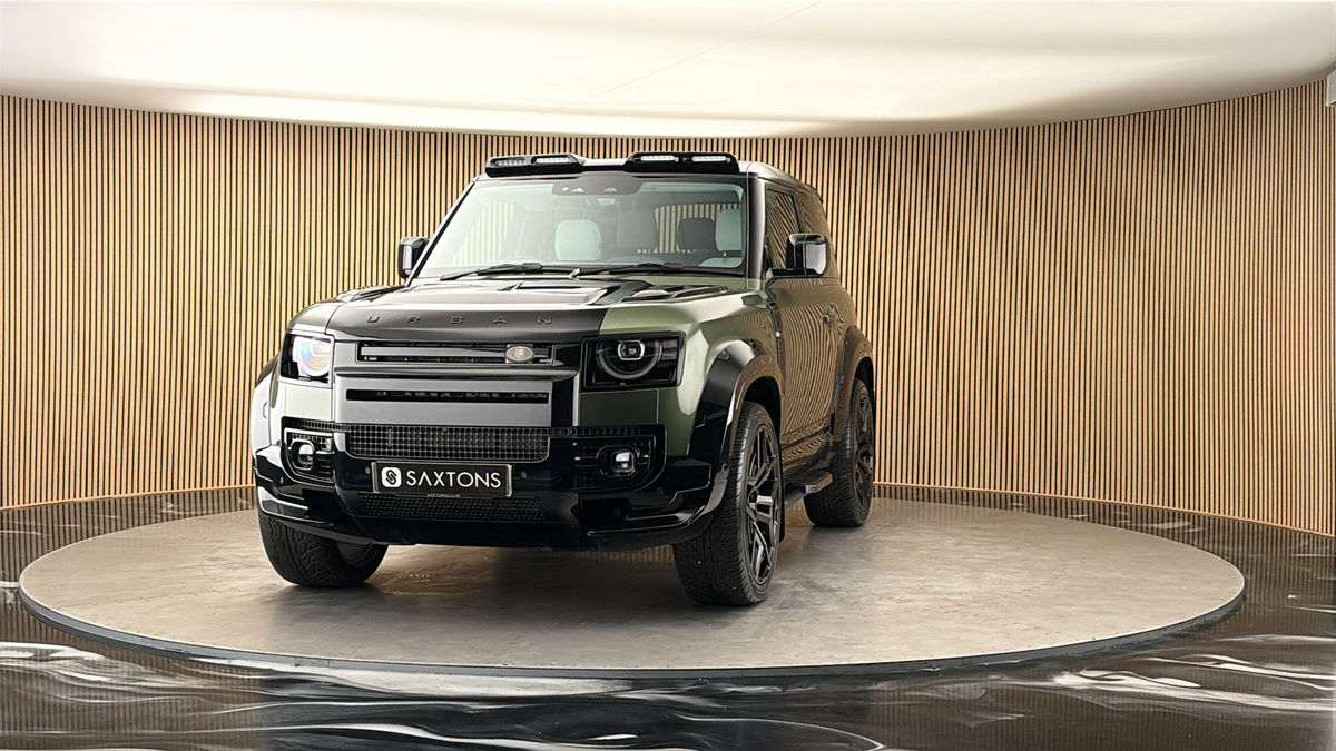 More views of Land Rover Defender 90