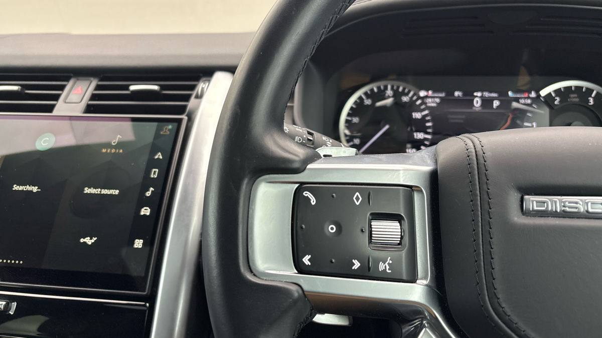 Land Rover Discovery Image 13
