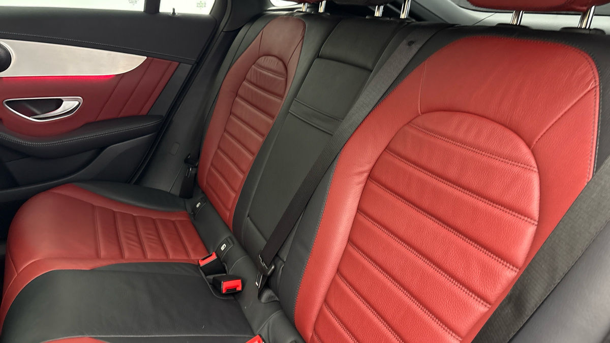 Mercedes-Benz GLC Image 8