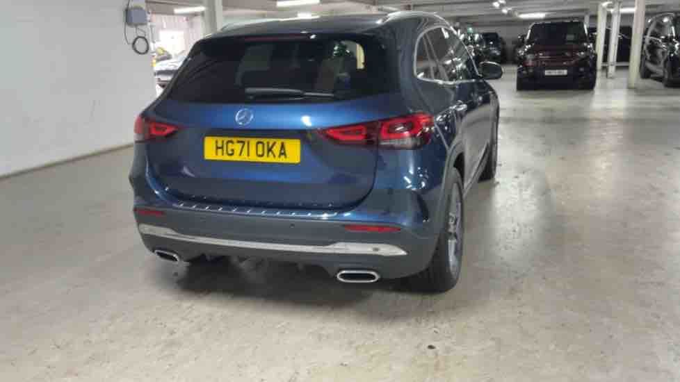More views of Mercedes-Benz GLA