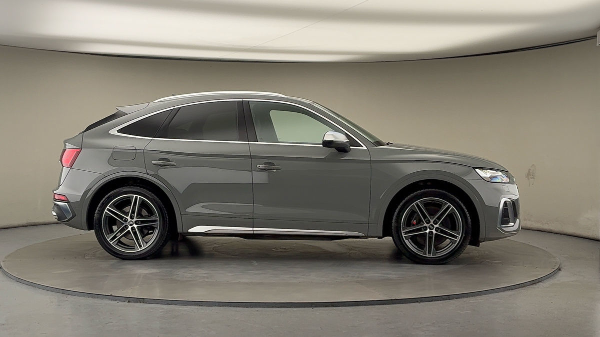 More views of Audi SQ5