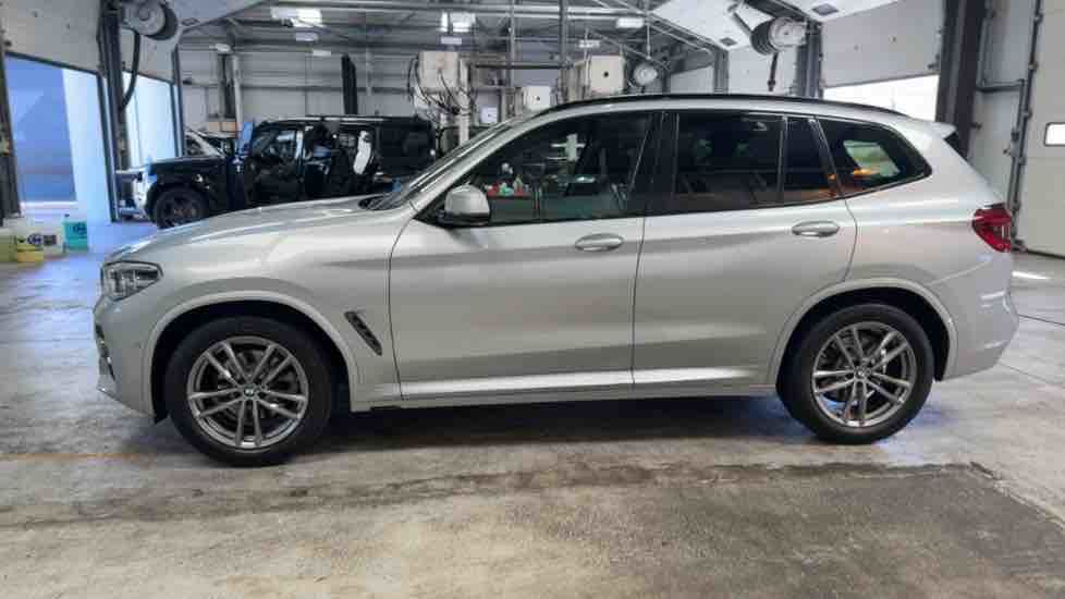 More views of BMW X3