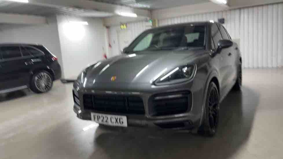 More views of Porsche Cayenne