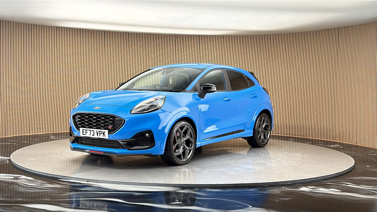 More views of Ford Puma