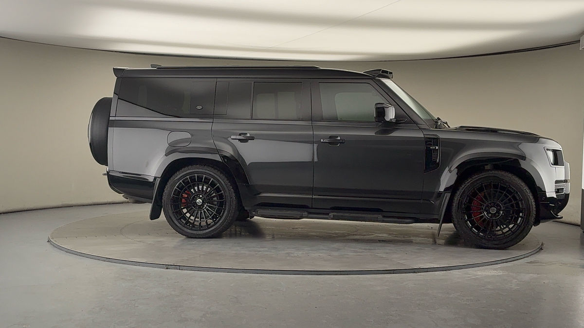 More views of Land Rover Defender 130