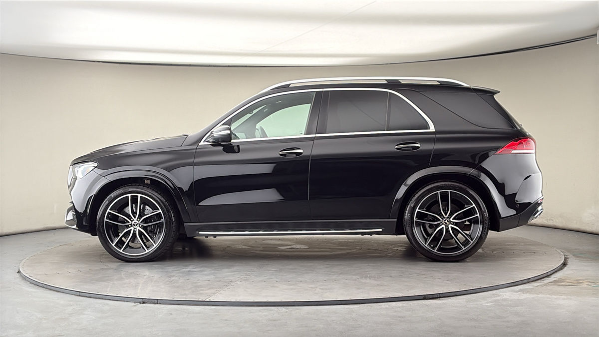 More views of Mercedes-Benz GLE