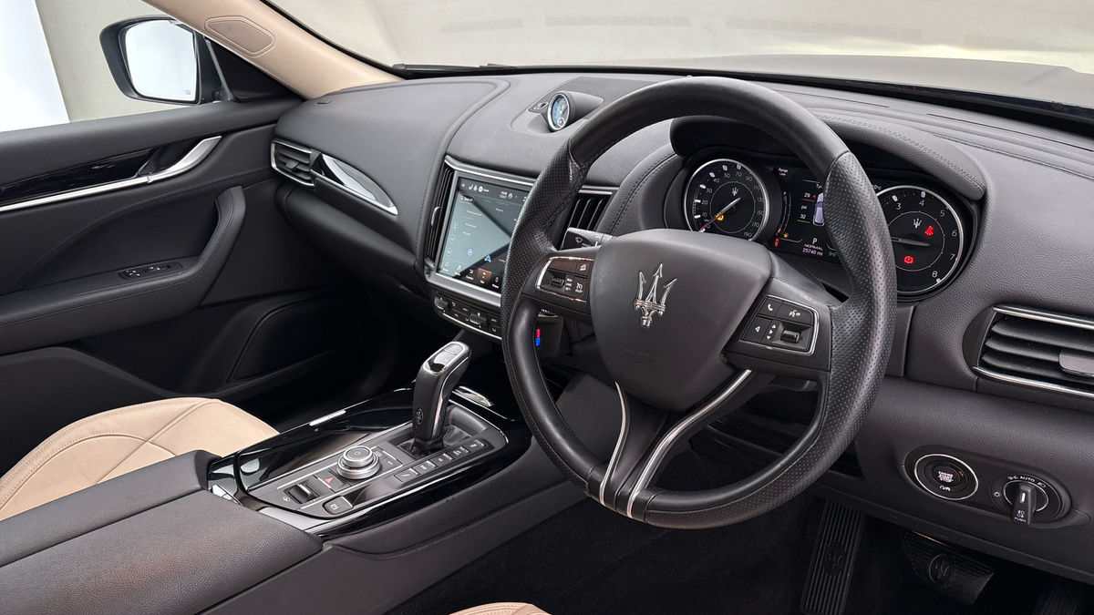 Maserati Levante Image 5
