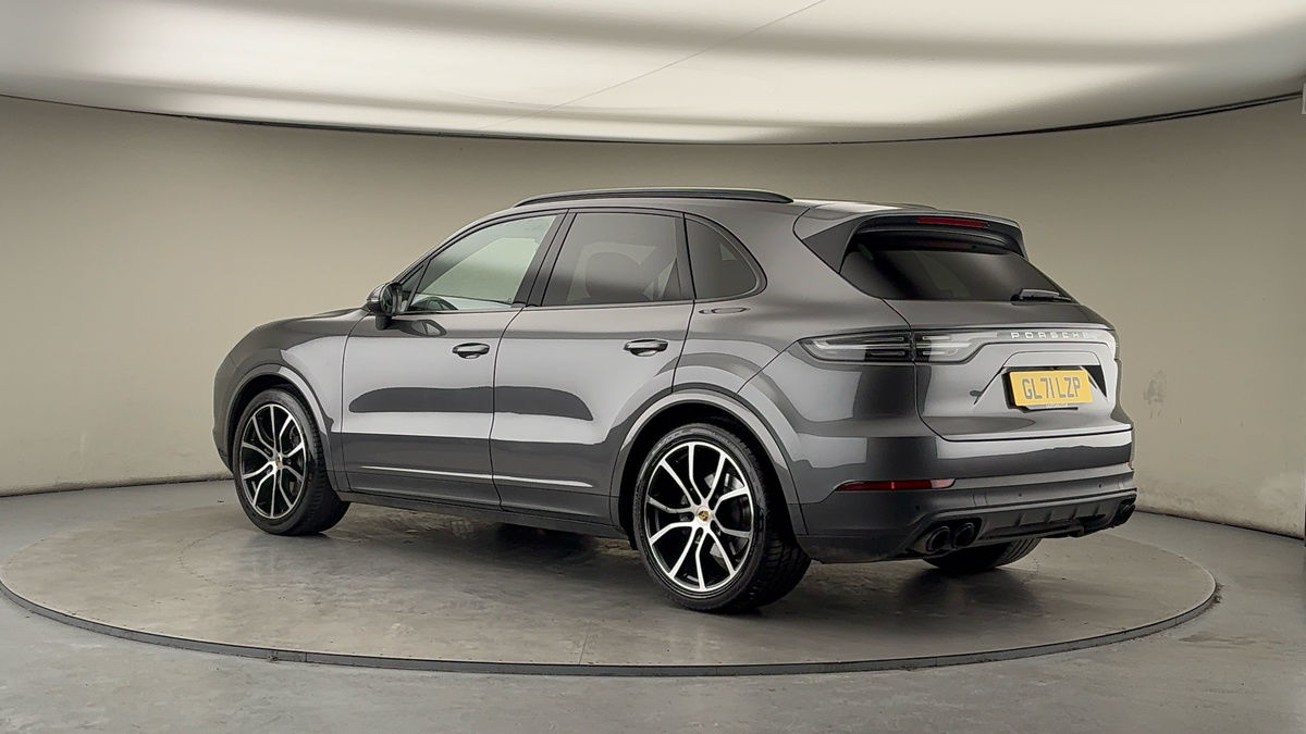 More views of Porsche Cayenne