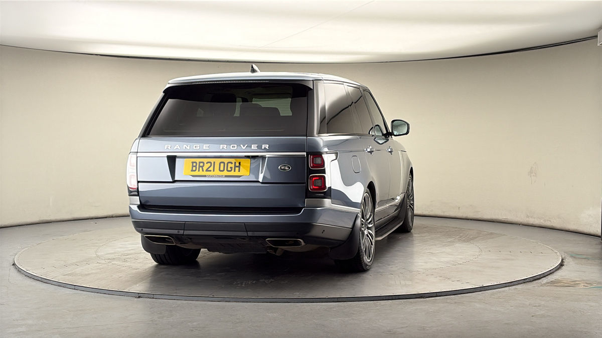 More views of Land Rover Range Rover