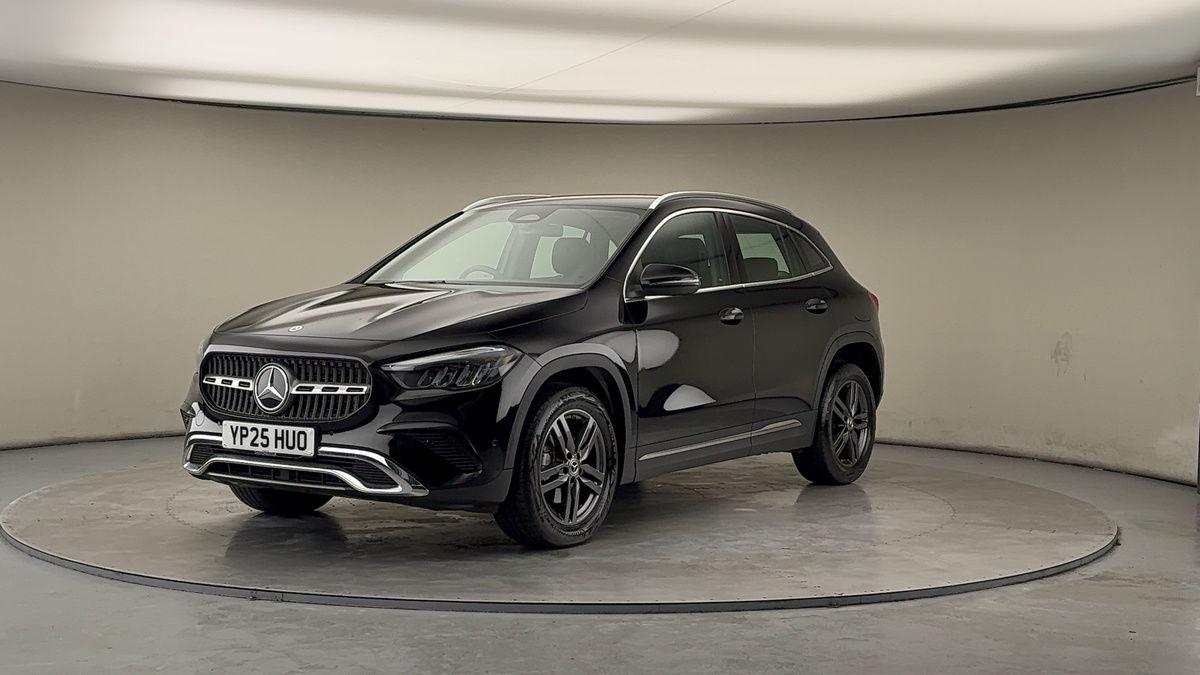 More views of Mercedes-Benz GLA