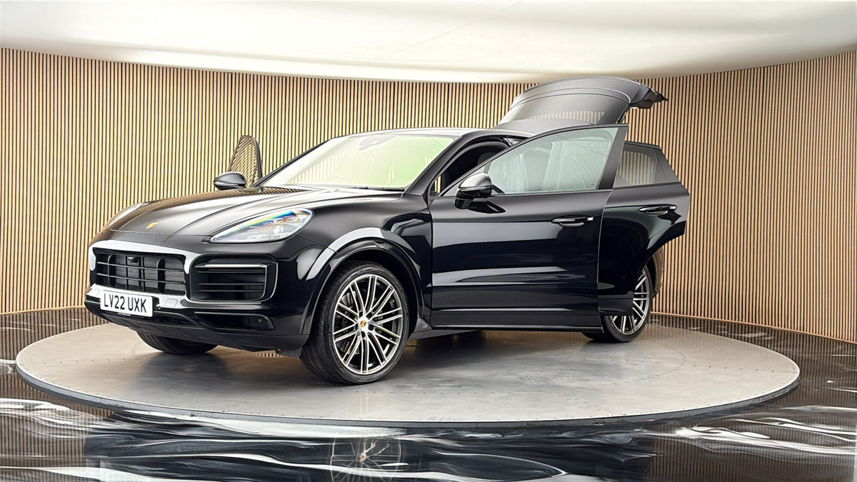 Porsche Cayenne Image 22