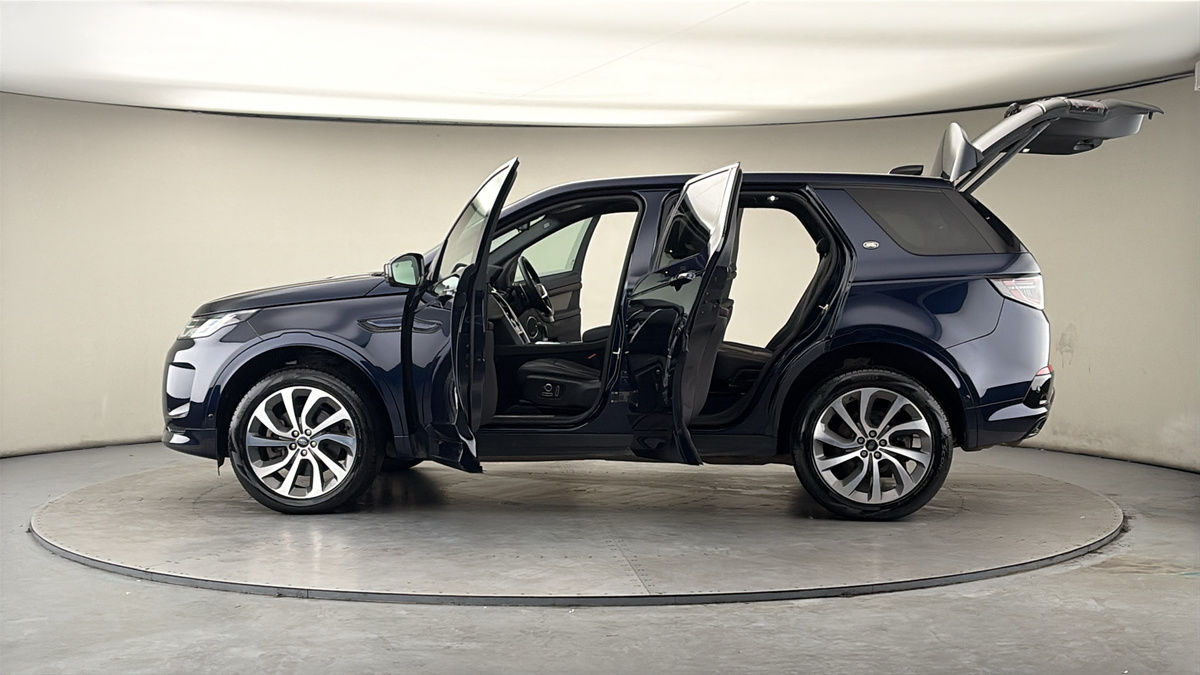 More views of Land Rover Discovery Sport