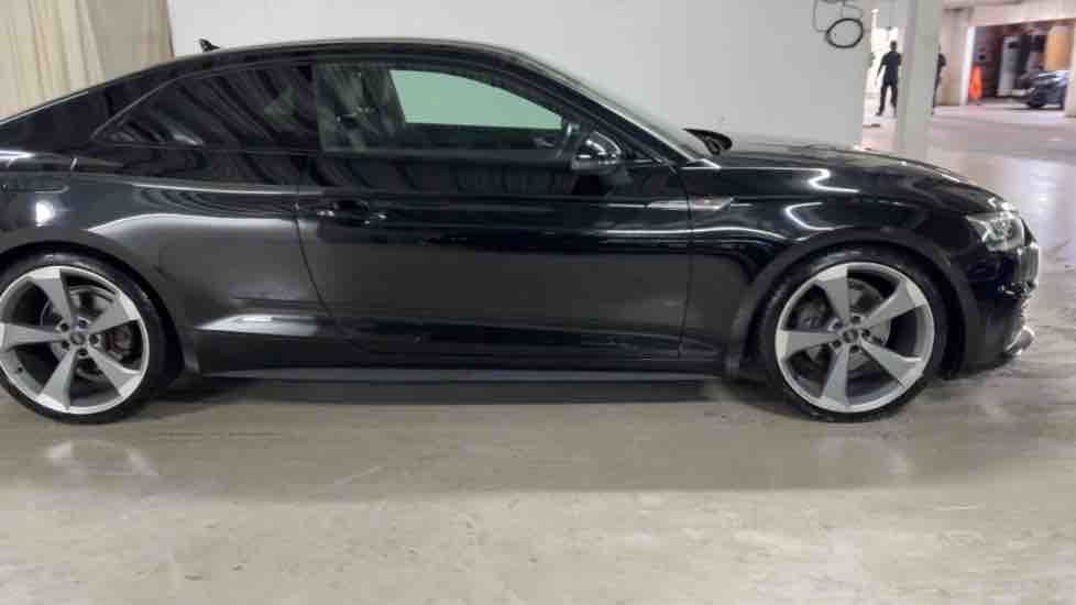 More views of Audi A5
