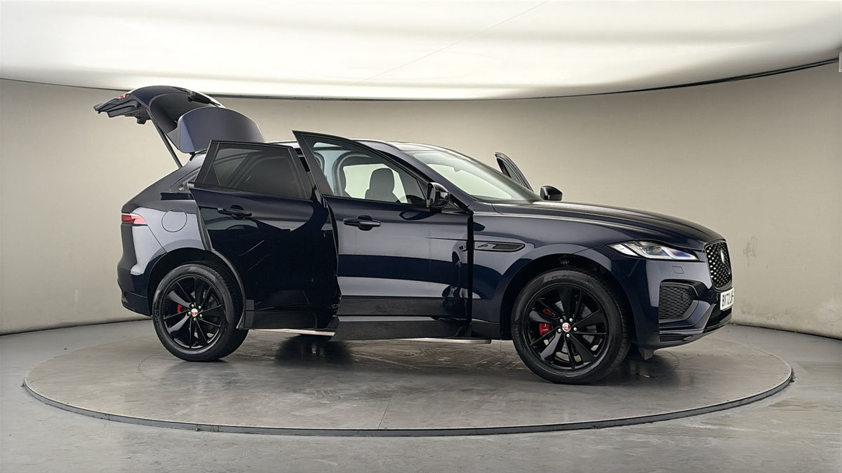 More views of Jaguar F-PACE