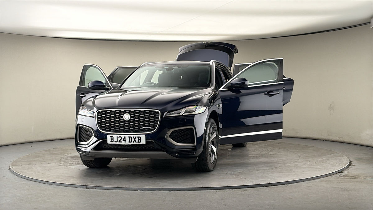 More views of Jaguar F-PACE