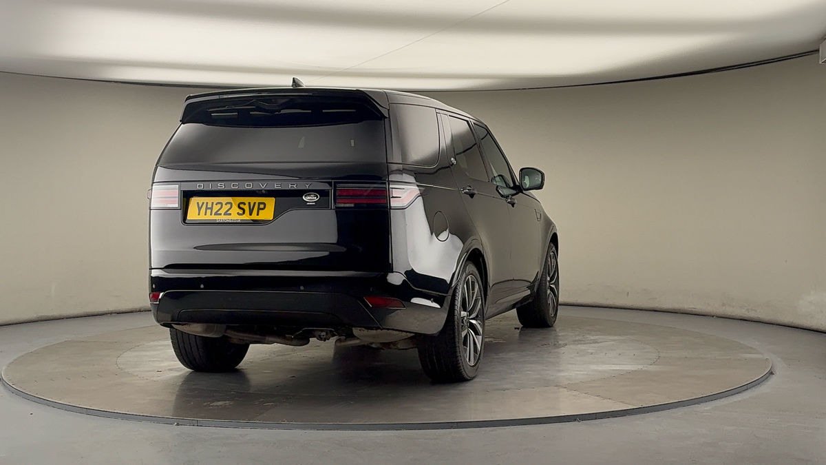 More views of Land Rover Discovery