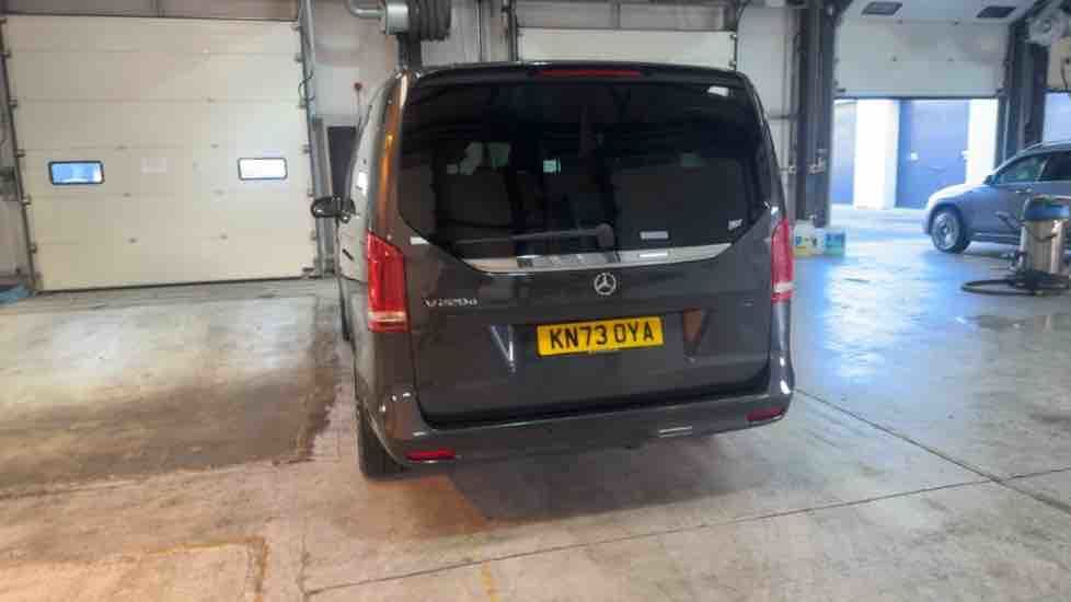 More views of Mercedes-Benz V Class