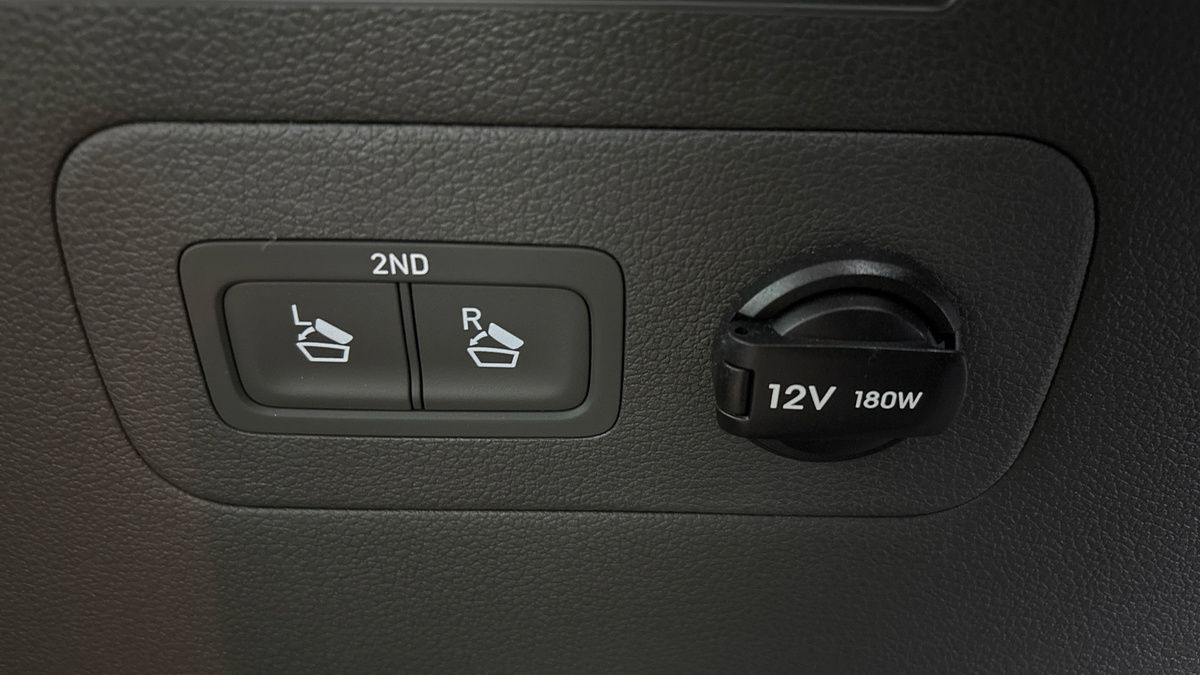 Hyundai Santa Fe Image 45