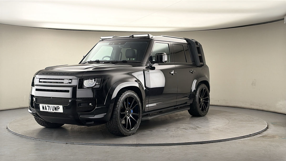 More views of Land Rover Defender 110