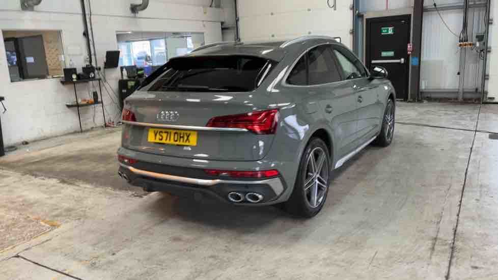 More views of Audi SQ5