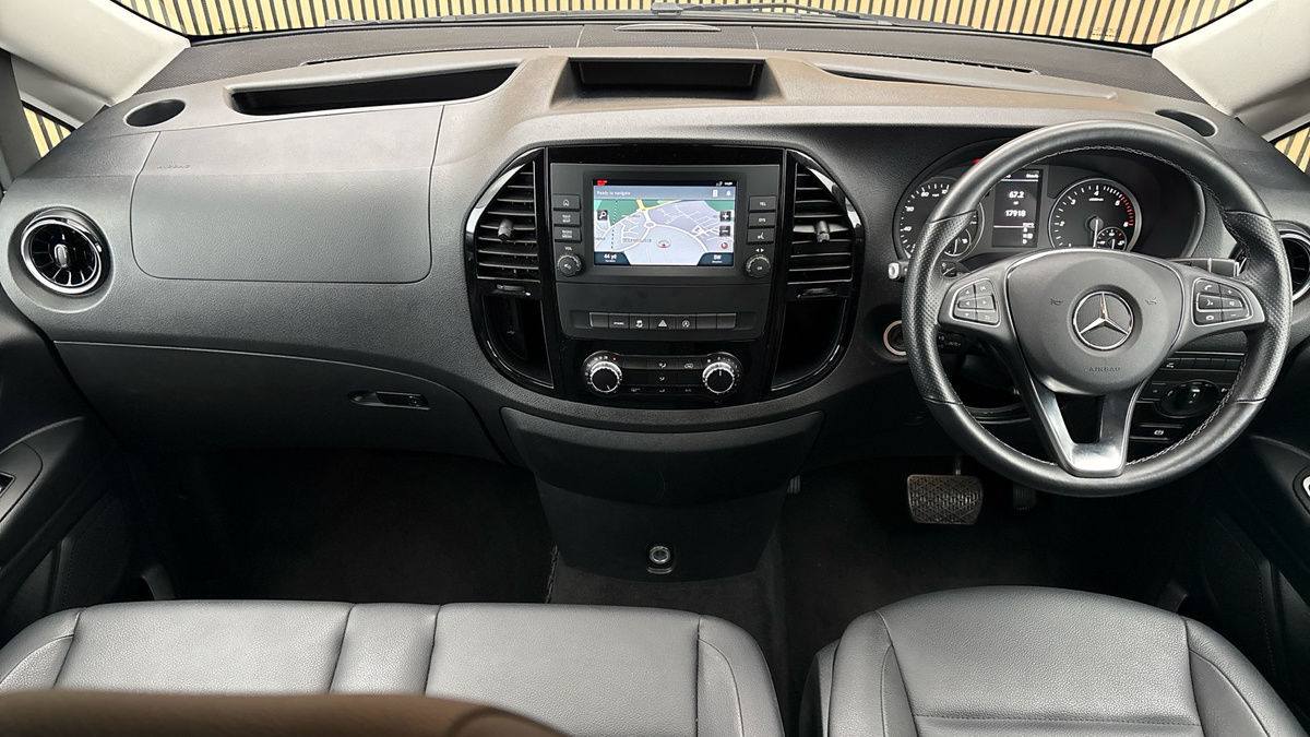 Mercedes-Benz Vito Image 12